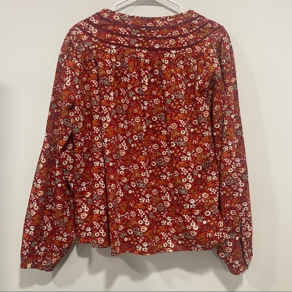 Women's Balloon Long Sleeve Tie-Front Blouse Universal Thread™ Red Size M - Picture 2 of 6